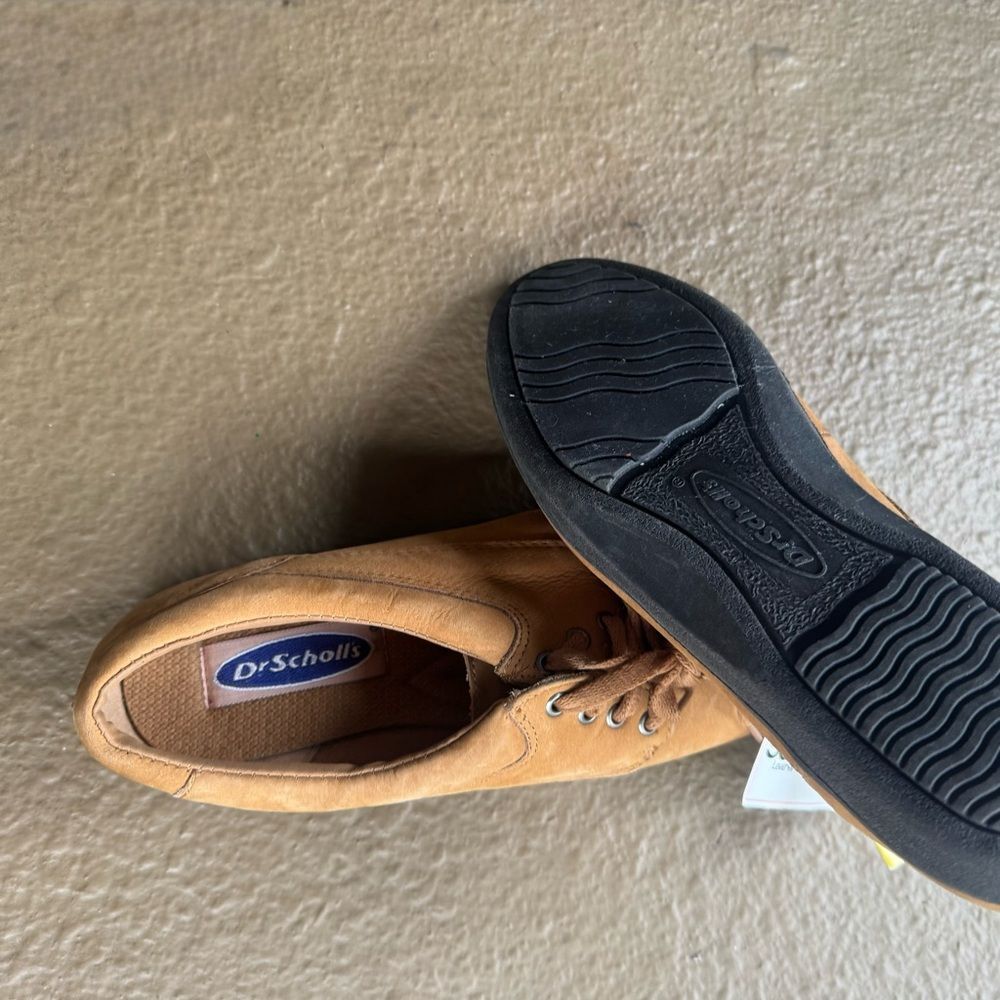 NWT Dr. Scholl's Tan Lace-Up Shoes Size 7.5 Comfort Minimalist Classic - Picture 3 of 9